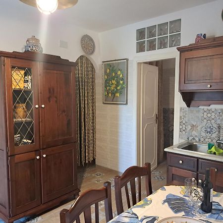 Casa Perciata - Locazione Turistica Apartment Mondello Ngoại thất bức ảnh