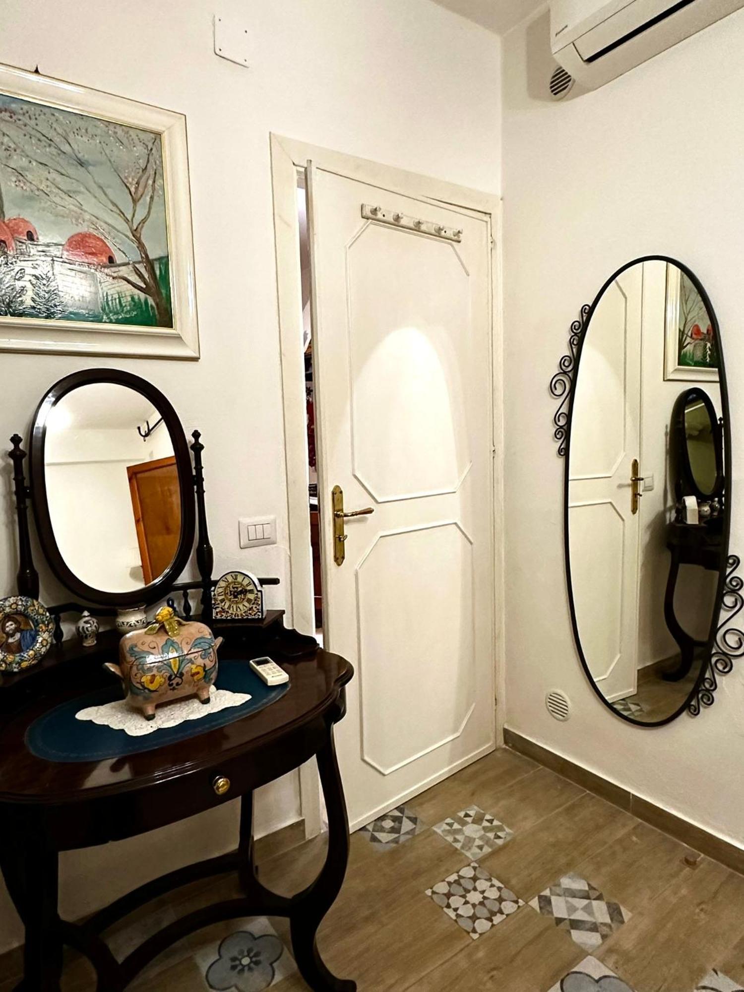 Casa Perciata - Locazione Turistica Apartment Mondello Ngoại thất bức ảnh
