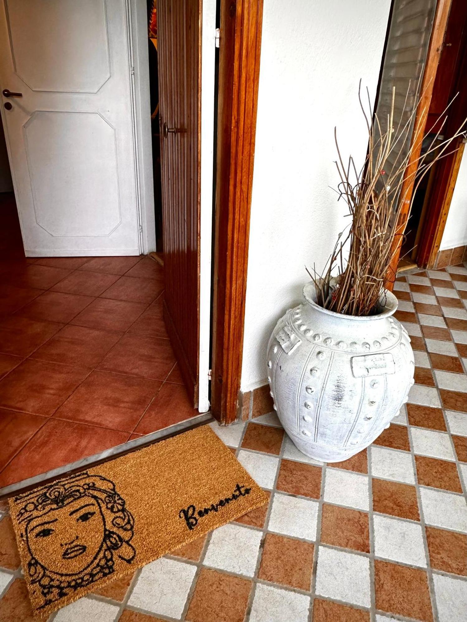 Casa Perciata - Locazione Turistica Apartment Mondello Ngoại thất bức ảnh