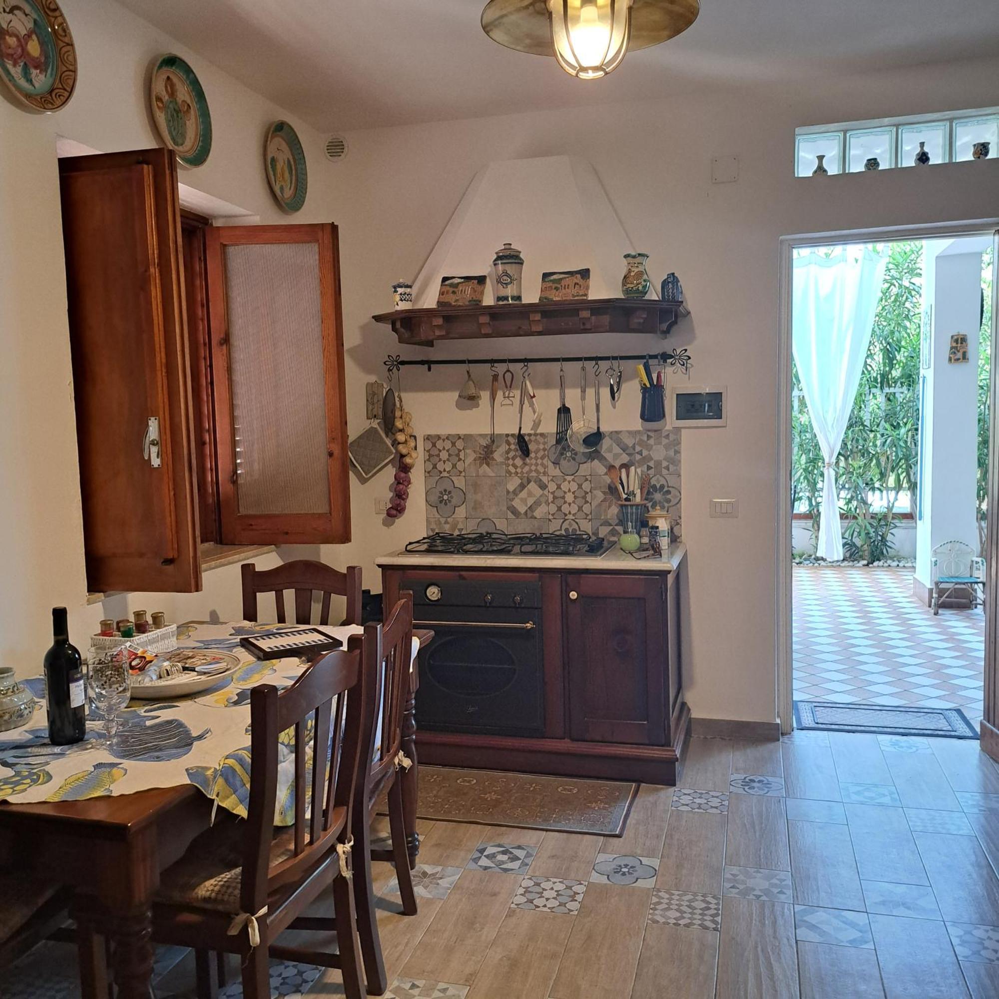 Casa Perciata - Locazione Turistica Apartment Mondello Ngoại thất bức ảnh