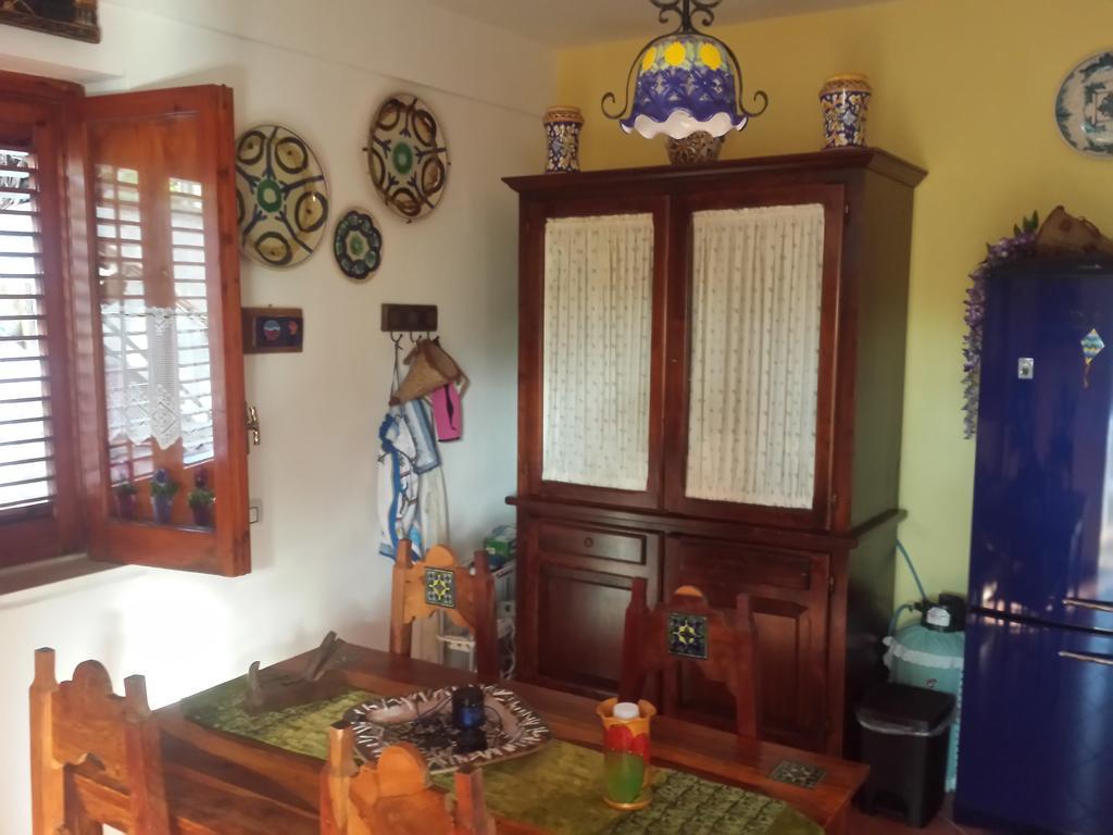 Casa Perciata - Locazione Turistica Apartment Mondello Ngoại thất bức ảnh